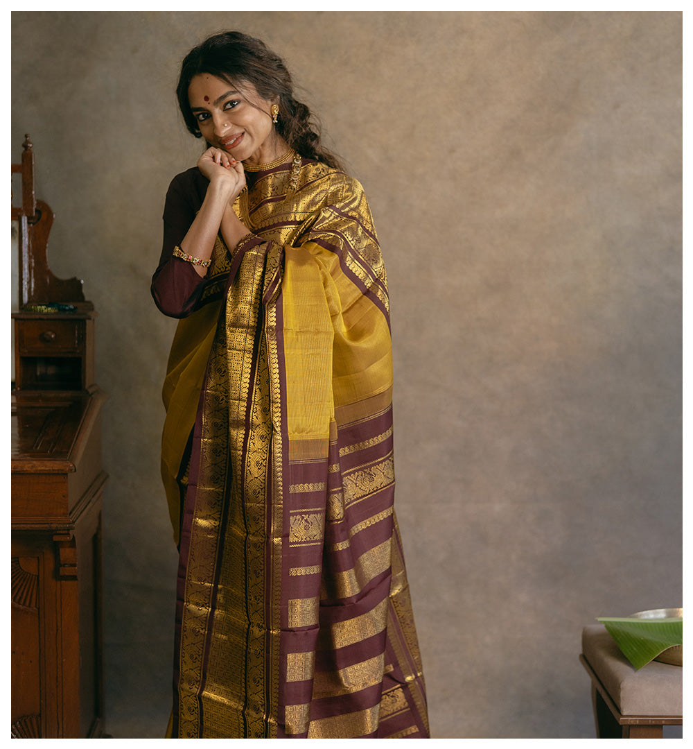 7 Timeless Kanchipuram Sarees to Gift This Wedding Season