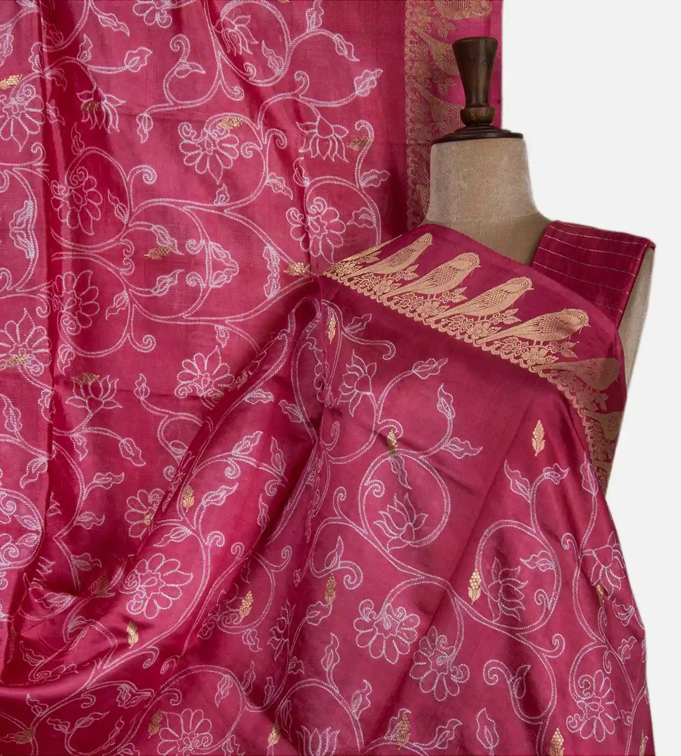 Pink Kattan Silk Saree