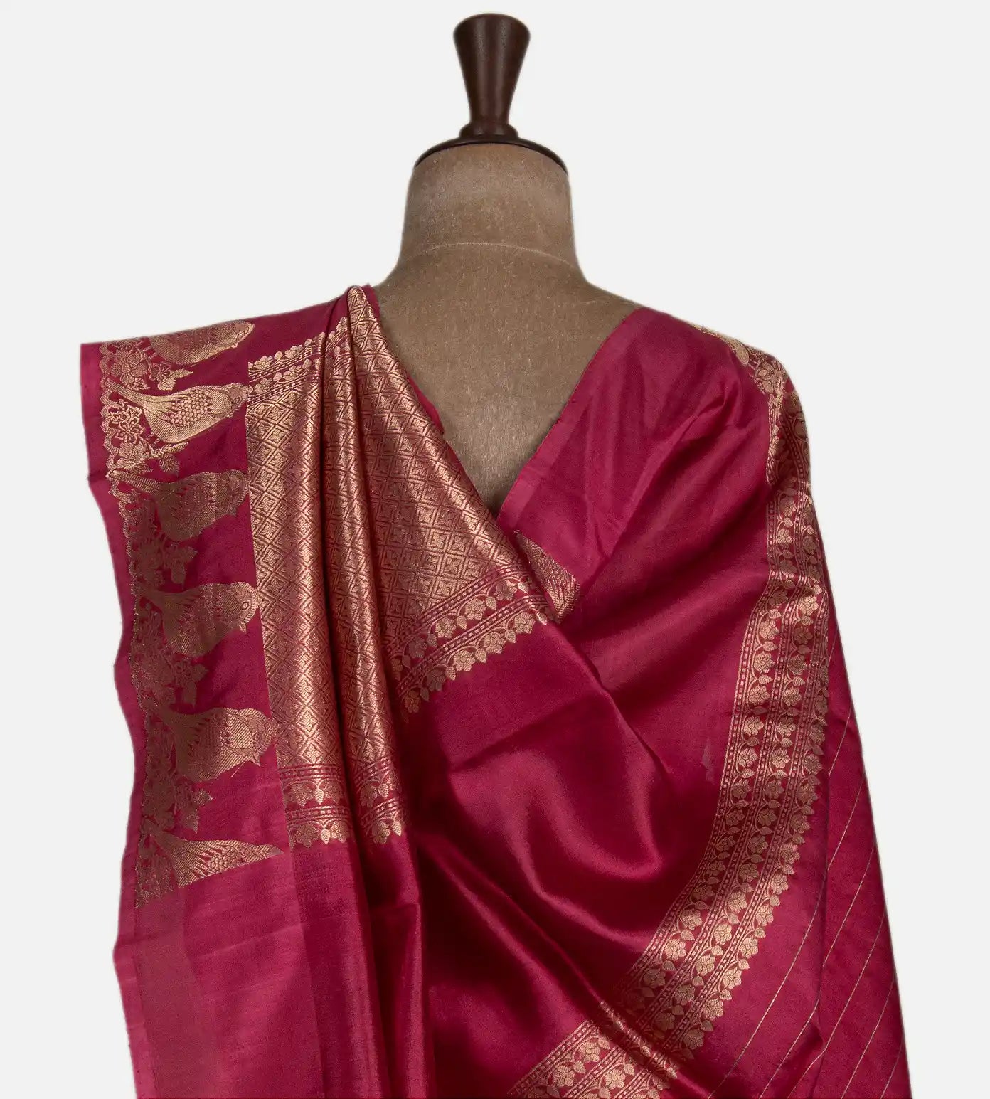 Pink Kattan Silk Saree