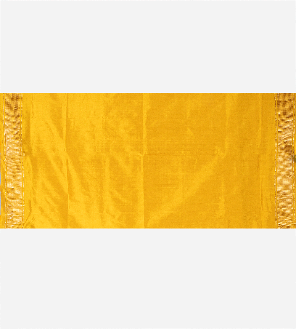 Off-White Ikkat Silk Saree