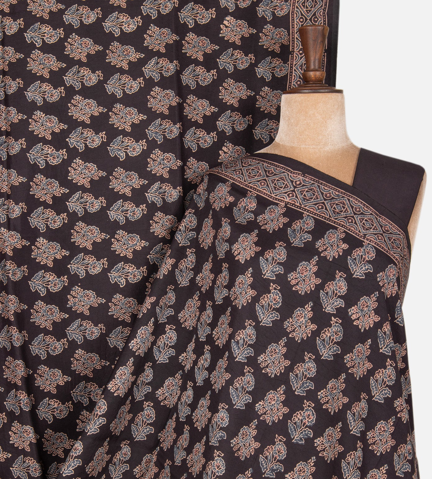 Coffee Brown Crepe Saree