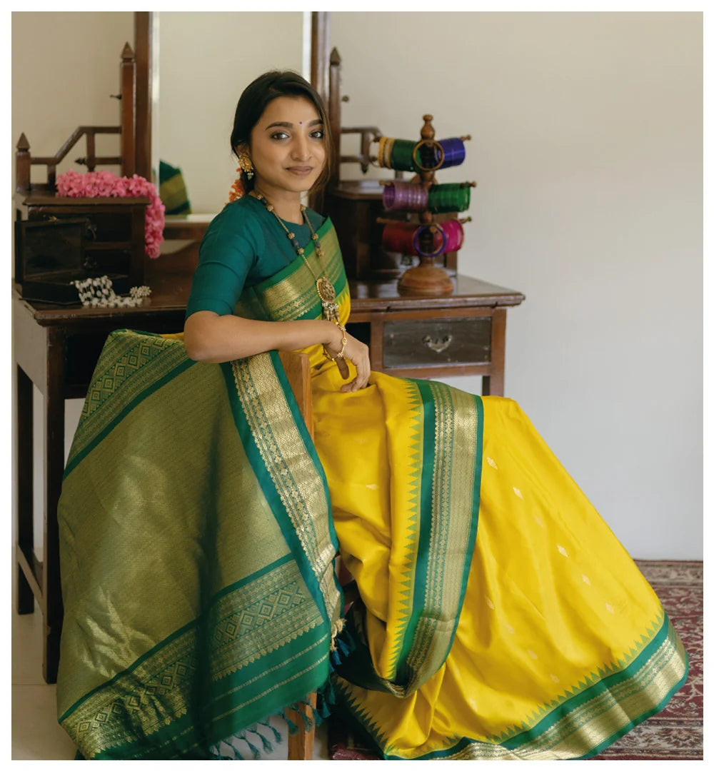 Off-beat Wedding Sarees: Why Choose Banarasi & Gadwal