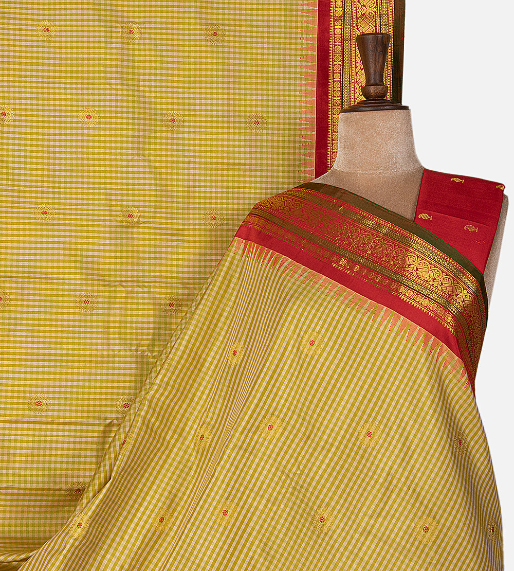 Multicolour Gadwal Silk Saree
