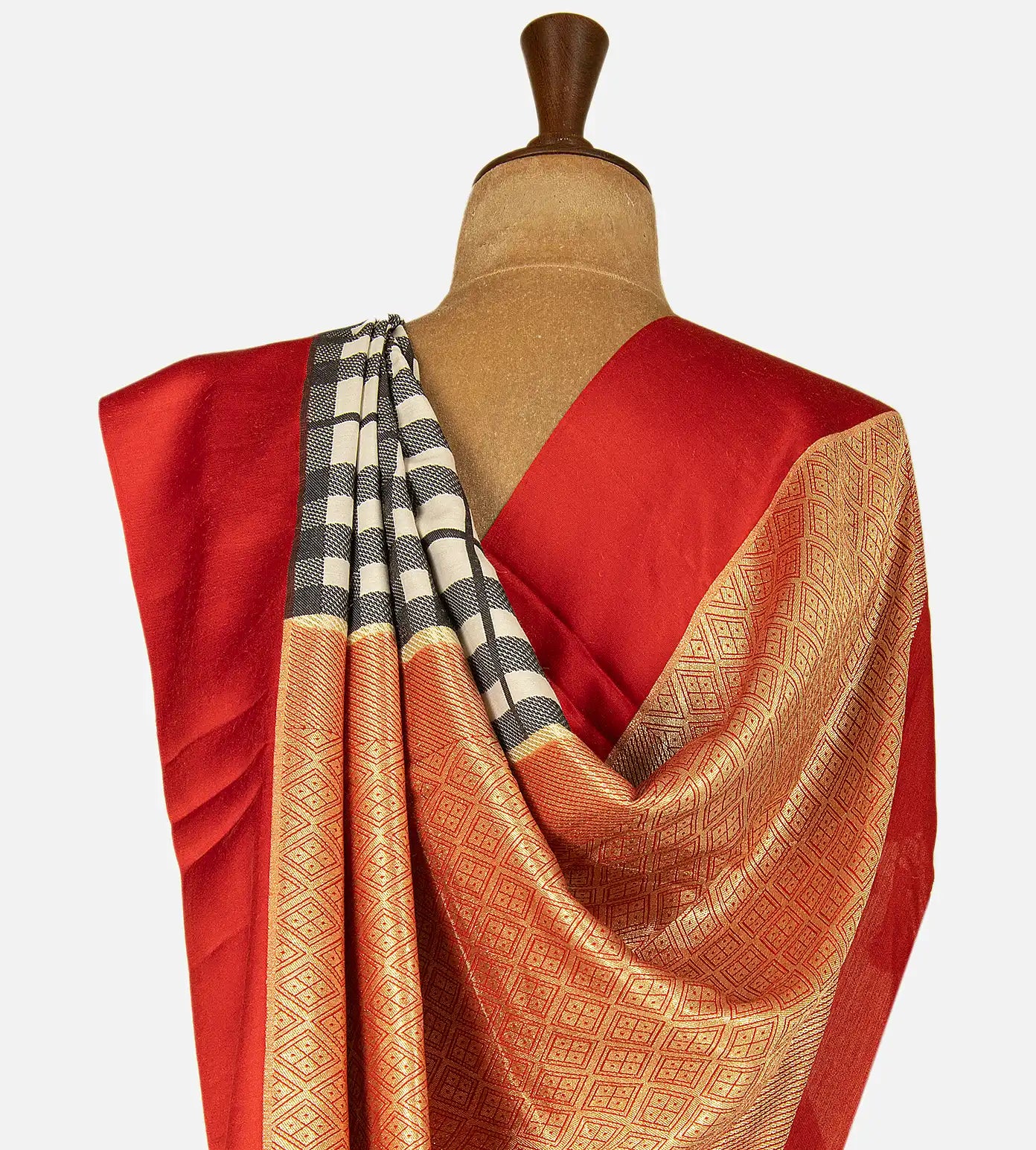 Off-White Banarasi Tussar Georgette Saree