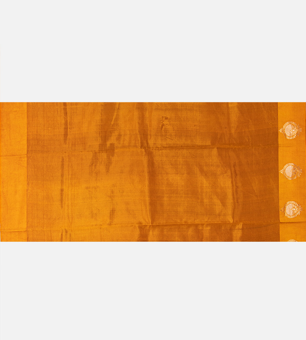 Green Banarasi Kattan Silk Saree