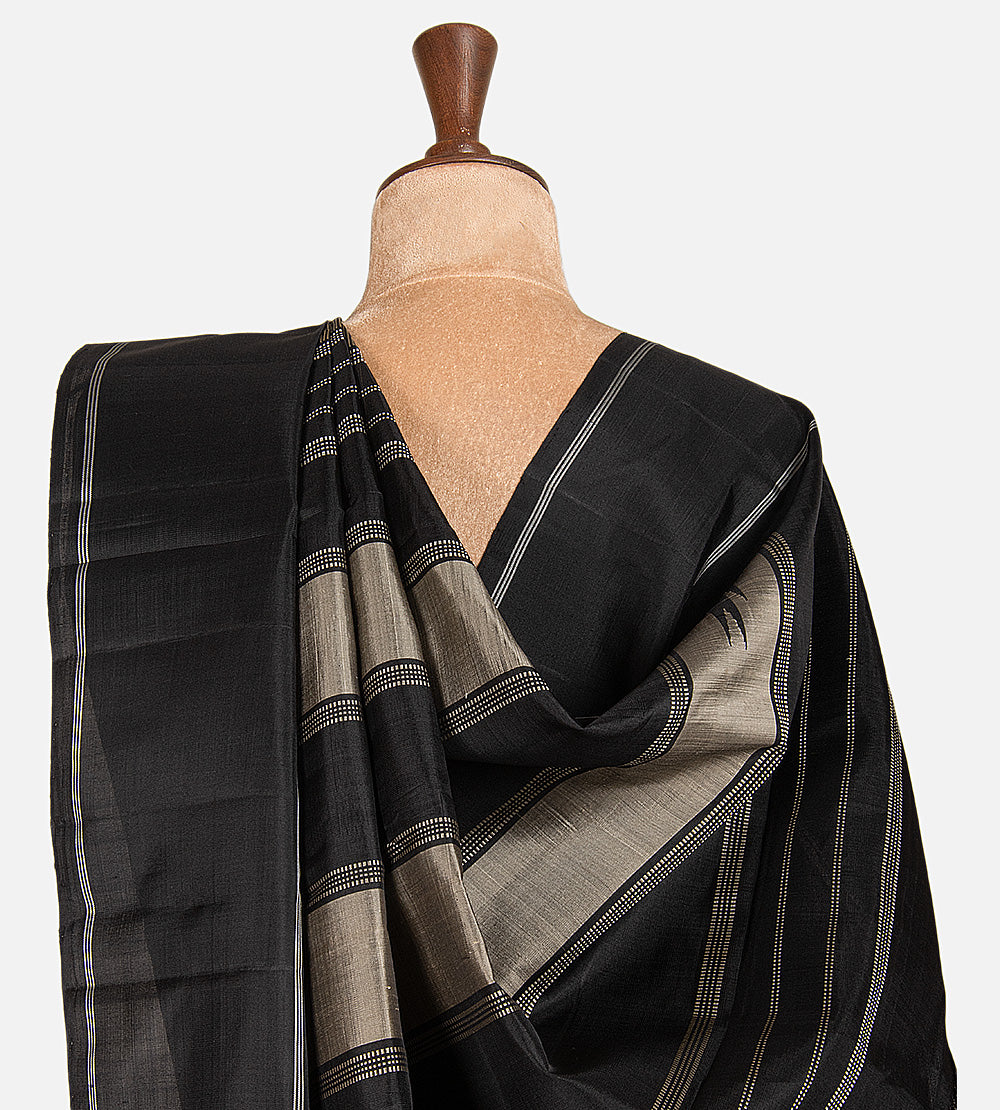 Beige Kanchipuram Silk Saree